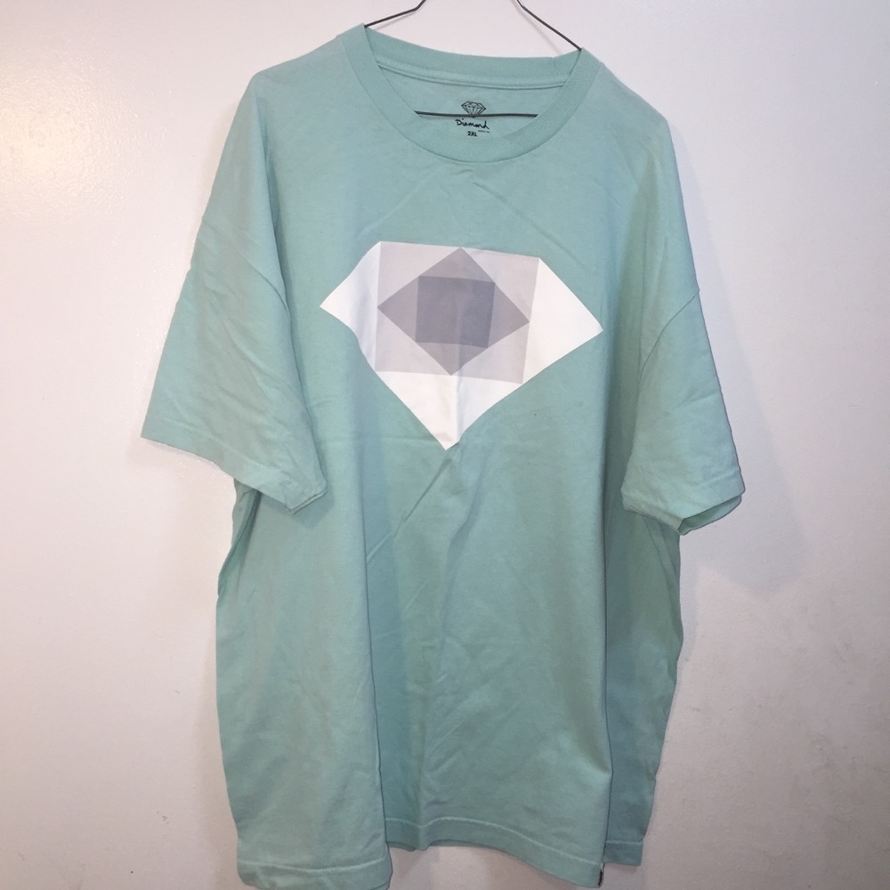 Men's Diamond mint pyramid tee